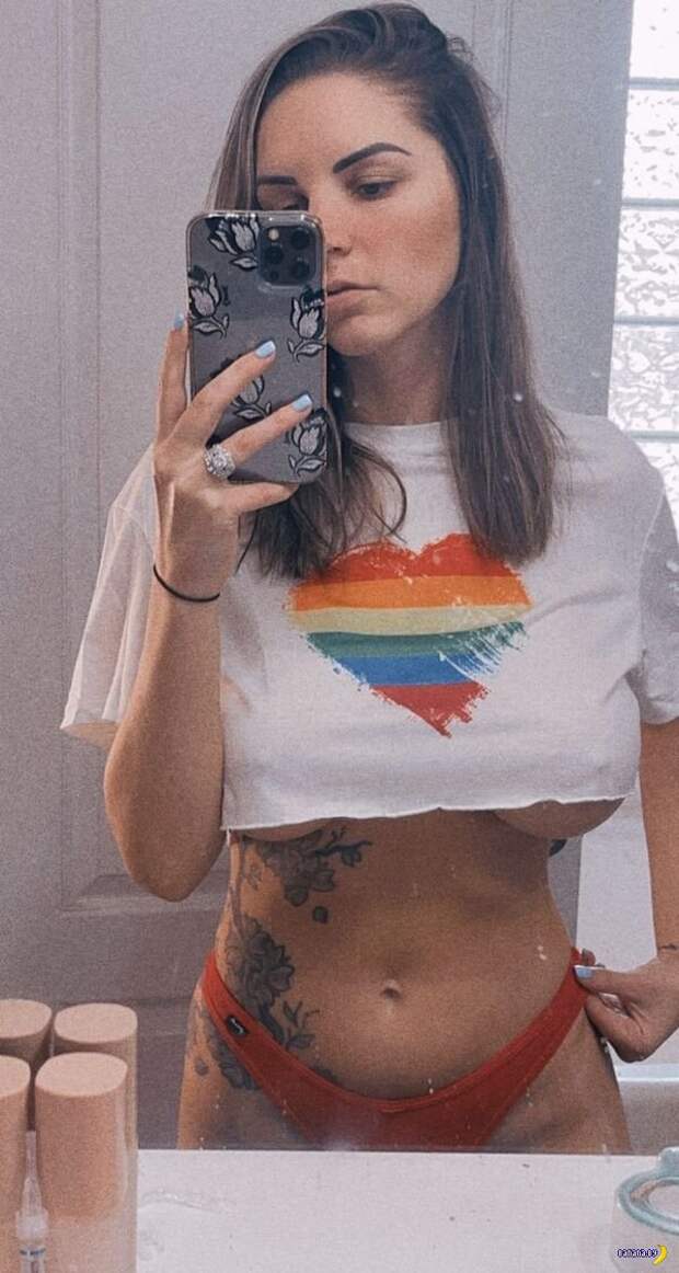 А что вы скажете про сексуальность пижам?