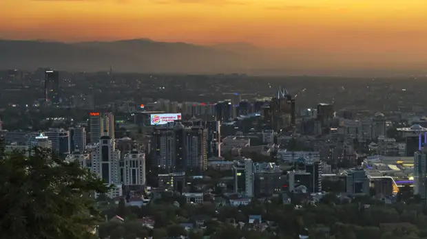 Президент Казахстана Токаев назначил главу Нацбанка Досаева мэром Алма-Аты