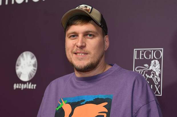 Уехавший в США комик посмеялся над изгнанием из России юмориста Сабурова