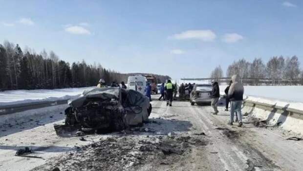 Күрше төбәктә авариядә биш кеше һәлак булган, ике кеше имгәнгән