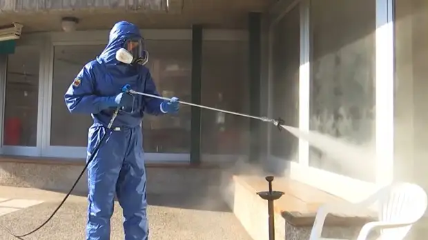 В Италии российские военные продезинфицировали четыре пансионата