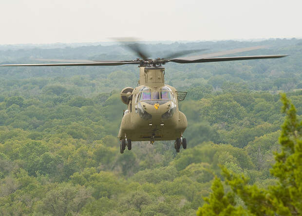 Ch ya. Ch-47f Chinook Block II. Чинук грузоподъемность. Грузоподъемность вертолета. Вместимость вертолета.