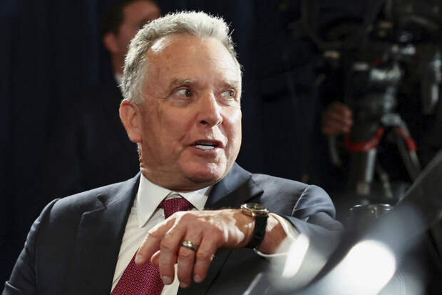 Самолет спецпредставителя президента США Уиткоффа приземлился в Москве