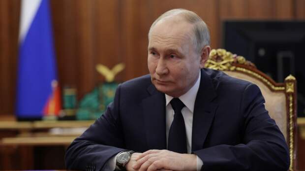 Путин поблагодарил Госдуму за работу по утверждению правительства