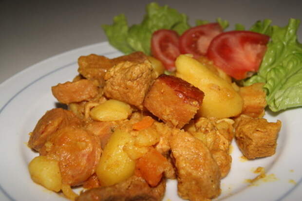 Мясное рагу с картошечкой