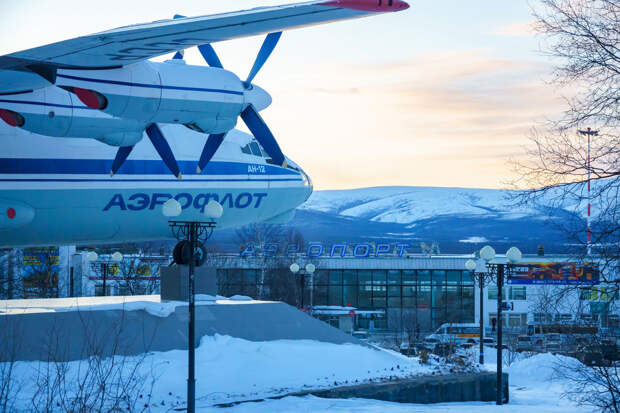 Прокуратура: в Магадане самолет с 335 пассажирами выкатился за пределы ВПП