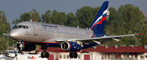 Аэрофлот получит 100 новых самолетов SSJ-100 Аэрофлот получит 100 новых самолетов SSJ-100