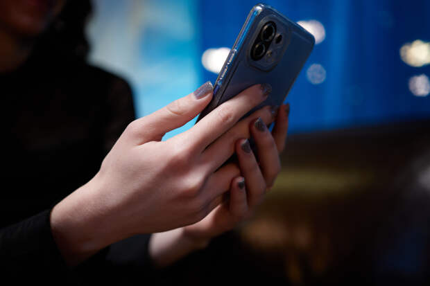 Зумеры признались в игнорировании внезапных звонков по работе