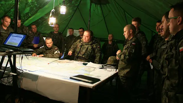 «Отчаянная торговля русофобией»: зачем Польша усиливает противотанковую оборону на границе с Россией и Белоруссией