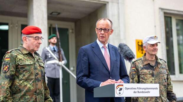 «Теперь всё строится на мощи и принуждении»: Мерц требует превратить ЕС в самостоятельную военную силу