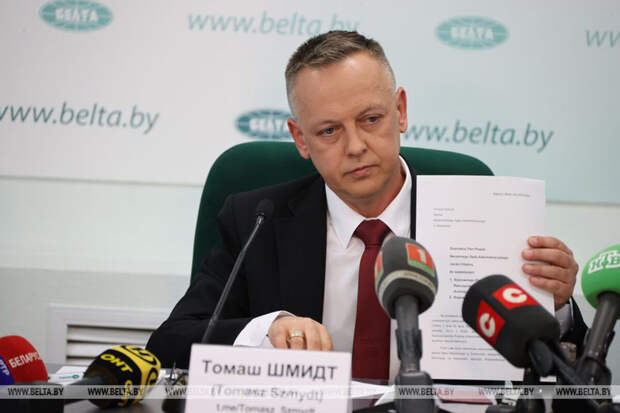 Суд в Варшаве выдал ордер на арест бежавшего в Беларуссию экс-судьи Шмидта