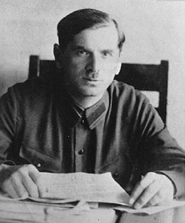 Как заключенный ГУЛАГа стал одним из его руководителей