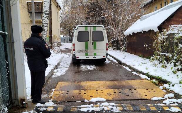 Шесть человек депортировали и выдворили из Рязани