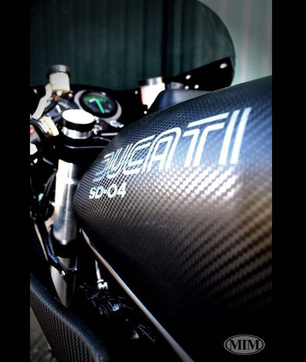 1 Карбоновый Ducati 900 SD04 от Made in Metal