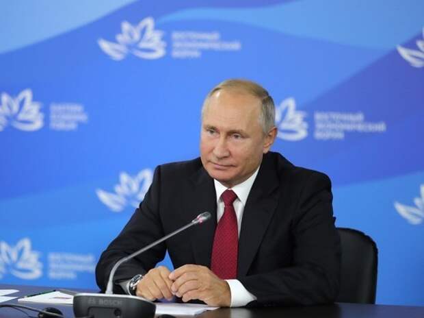 Во Владивостоке Путин обсудил с Китаем начало войны с США