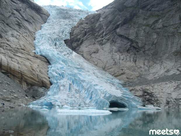 Briksdalsbreen Glacier, Norway Briksdalsbreen Glacier