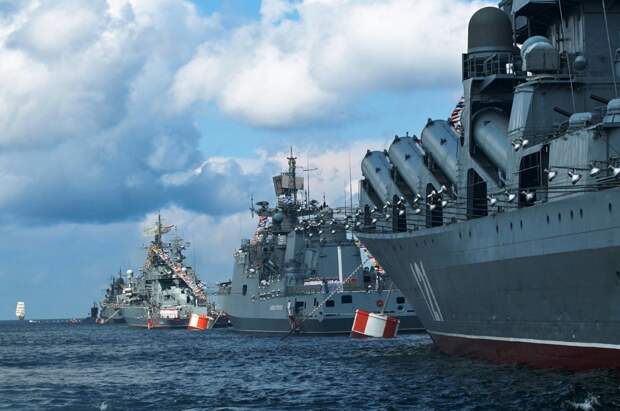 Учения НАТО в Чёрном море: Россия превращает охотников в мишень