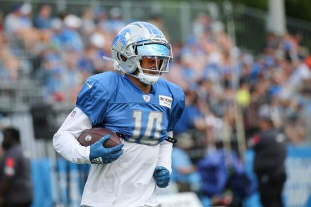 Detroit Lions WR Amon-Ra St. Brown Gets Meme Treatment After 'Hard Knocks' Moment