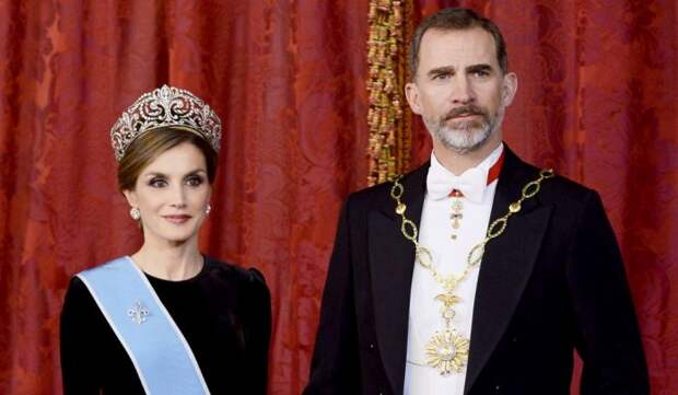 Король Испании Фелипе и королева Летиция. / Фото: www.hellomagazine.com
