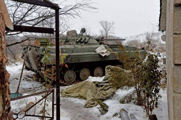 Военная прокуратура расследует взрыв гранаты в блиндаже ВСУ