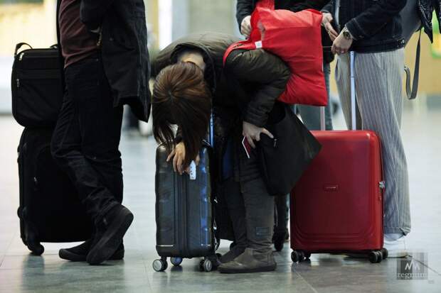 Скидку на авиабилеты для детей распространили на поездки с любым взрослым