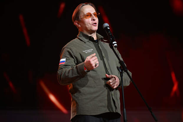 Актер Охлобыстин назвал огромной ошибкой ограничения в интернете