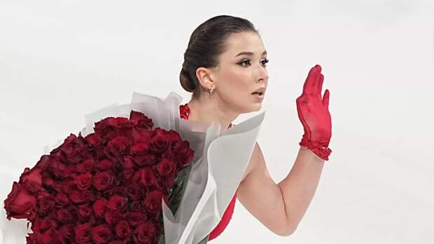 Отец Валиевой: Камила вернулась в спорт и сама себя преодолела — это её величие