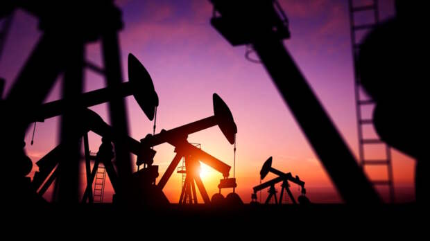 Ирак снизил добычу нефти почти в четыре раза из-за блокады Ормузского пролива