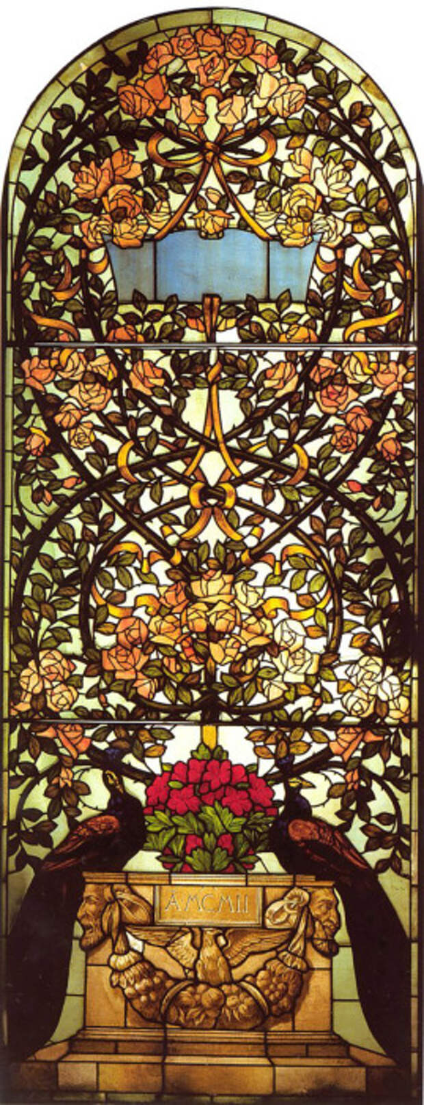Джованни Бельтрами (Италия), Витраж «Павлины»