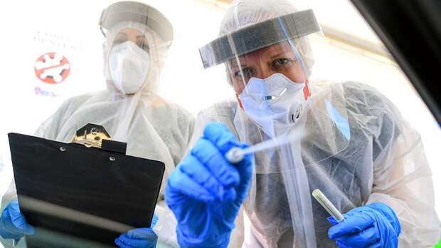 "Спутник" Путина: Космические страсти вокруг русской вакцины