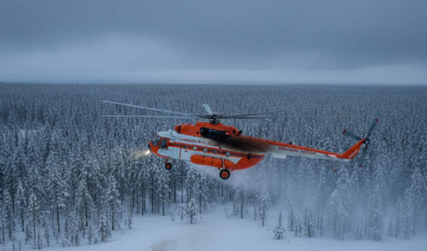 В Амурской области пропал вертолет с тремя людьми на борту