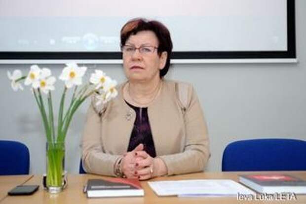 Латвийский счетовод "советской оккупации" по фамилии Паздере стала звездой российского ТВ