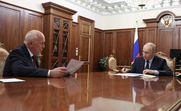 Чемезов рассказал Путину об успешном импортозамещении двигателя Ми-34