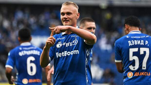 Форвард «Динамо» Тюкавин признан лучшим футболистом РПЛ в апреле