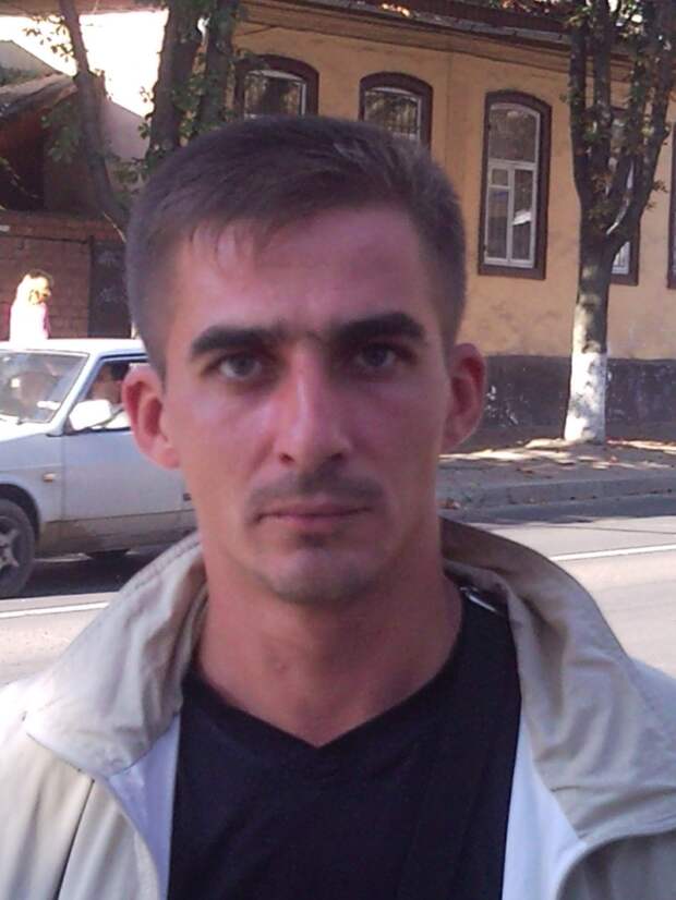 Ваня Попов Певец