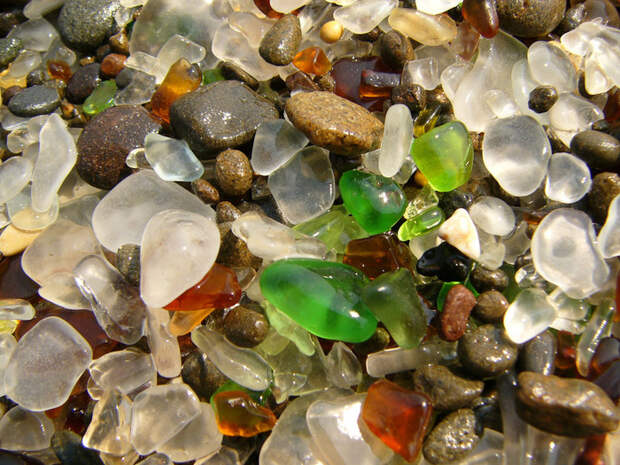 Стеклянный пляж — Форт-Брэгг, Калифорния  Glass Beach — Fort Bragg, California