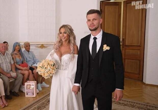 Нижегородка рассказала о соперничестве в «Четырёх свадьбах»