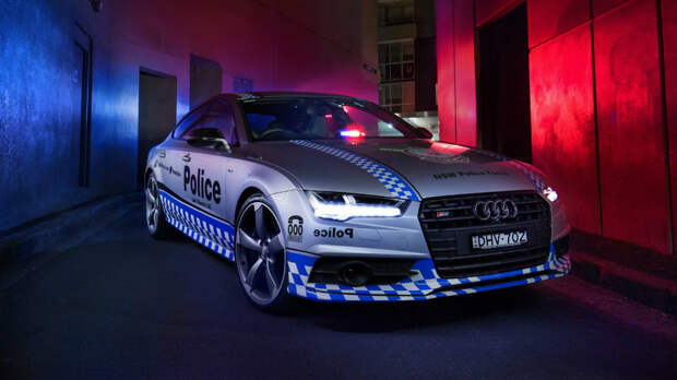Австралийская полиция получила «заряженный» хэтчбек Audi S7