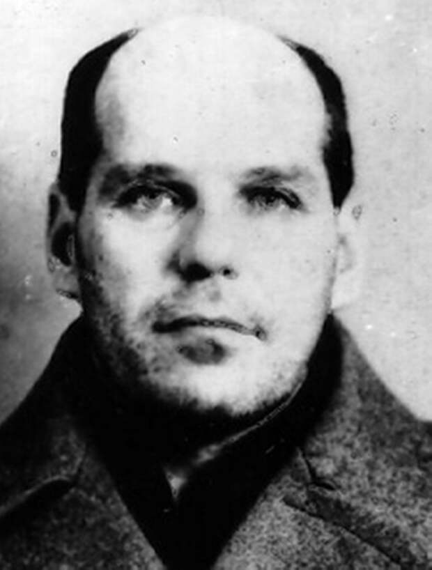 Фото: Комкор Николай Куйбышев после ареста. 1938 год. (Вероятно последняя фотография Куйбышева).