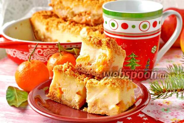 Фото Пирог с мандаринами и яблоками