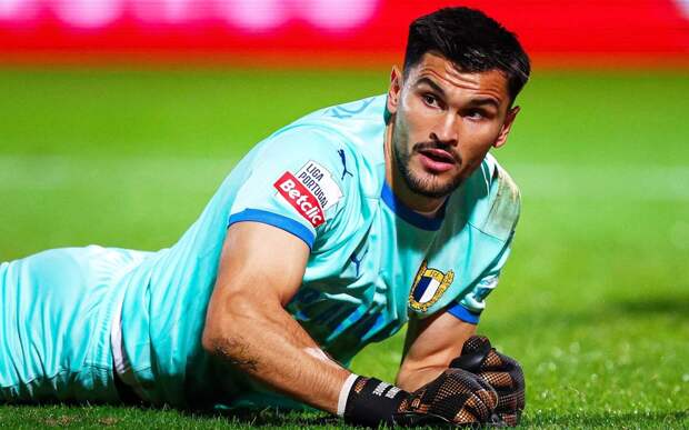 «Фамаликан» Злобина не смог обыграть «Риу Аве» в чемпионате Португалии