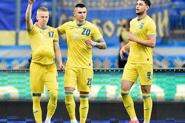 Украина выйдет на Евро-2021 с российскими песнями