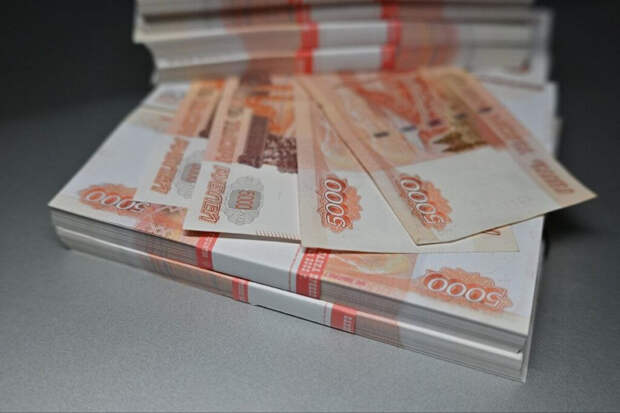 ФСБ и ФНС раскрыли крупнейшую сеть «бумажного» НДС на 1,2 трлн рублей