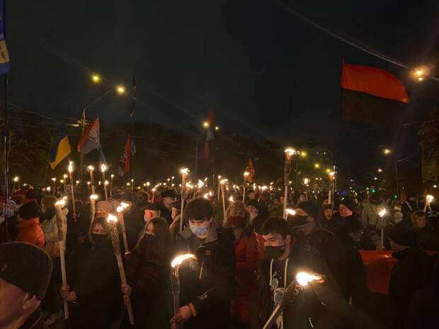 О детях и ялтинской гальке