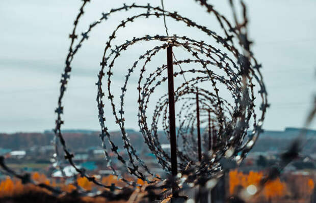 В следственном изоляторе на Вилюйской накрыли ячейку экстремистов