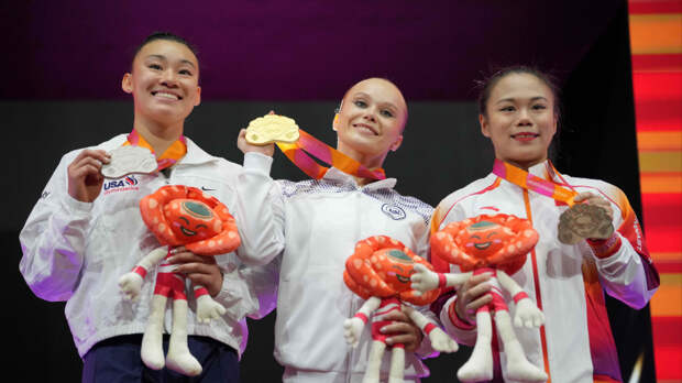 «Красавица наша!» — Хоркина о победе Мельниковой на чемпионате мира