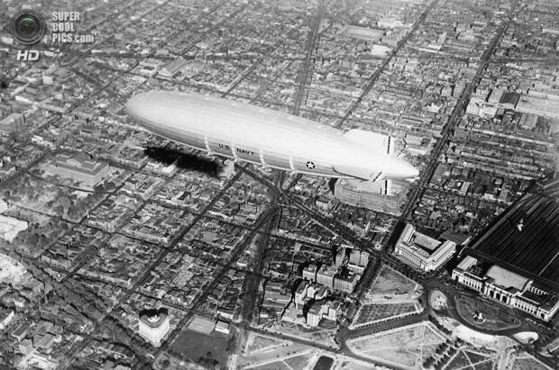 США. Вашингтон. 1931 год. Дирижабль-авианосец «Акрон». (AP Photo)