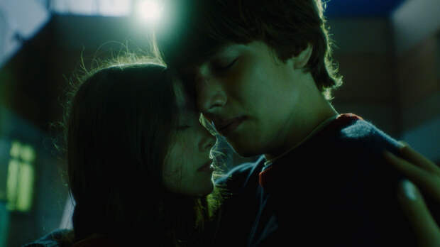 Кадр из фильма «Подростки.Первая любовь»