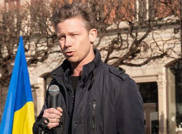 Глава Минобороны Швеции: Украина имеет право атаковать «территорию противника»
