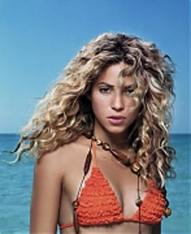 Шакира (Shakira) в фотосессии Джеймса Уайта (James White) для журнала Blender (2005).